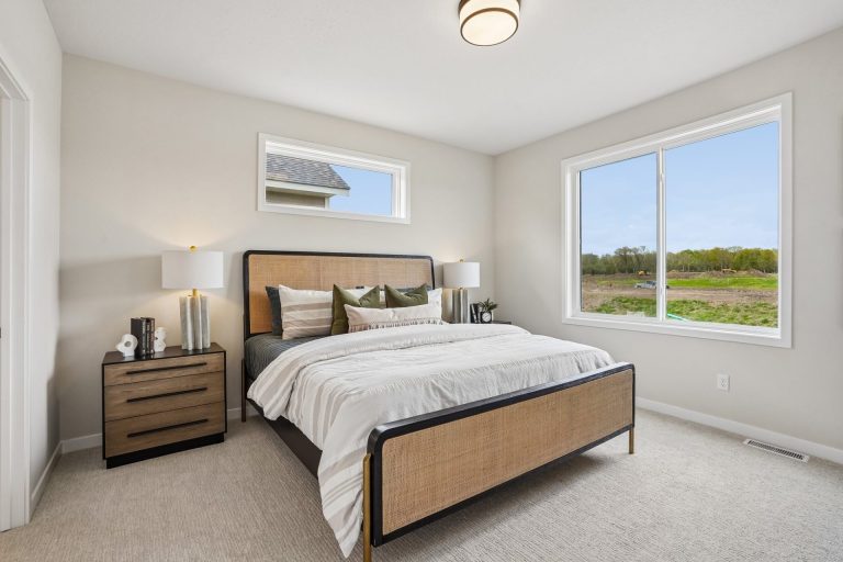 RM01006005 – Kendall R – 11549 202nd Street W 28