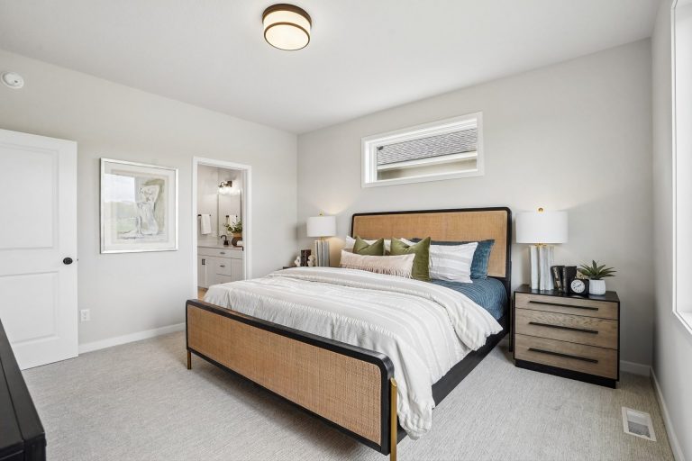RM01006005 – Kendall R – 11549 202nd Street W 29