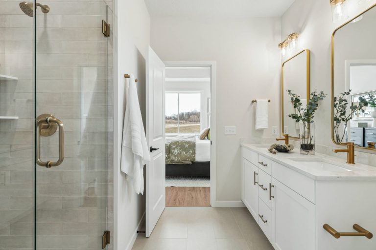 RM01001004 - Fraser R - 11510 202nd Street W 31