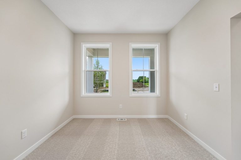 AV01001003 – Virginia A – 4664 Jamocha Ave NE 26