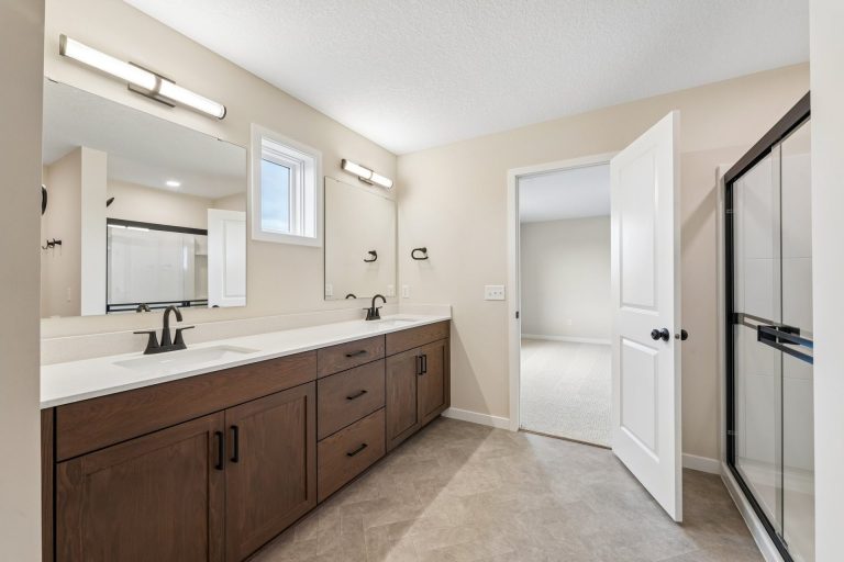 AV01001003 – Virginia A – 4664 Jamocha Ave NE 37
