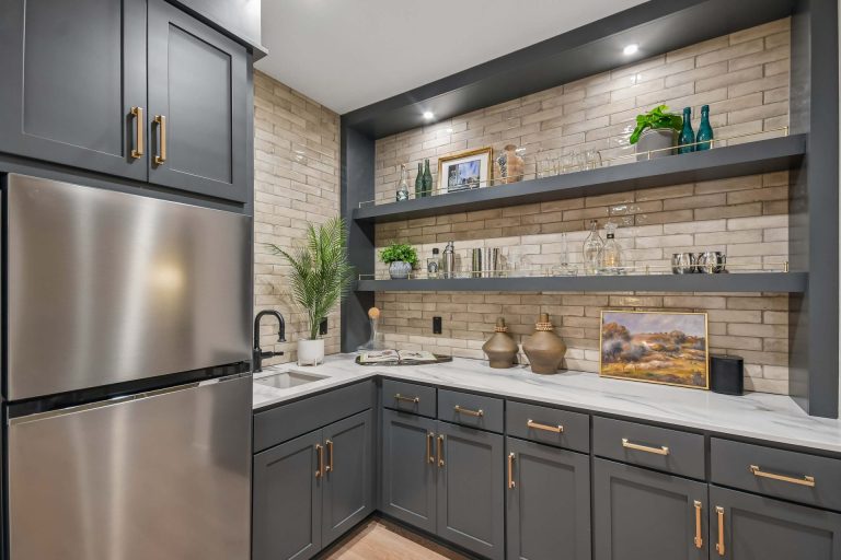 RIT04001004 – Wesley E – 11545 200th Street West 30