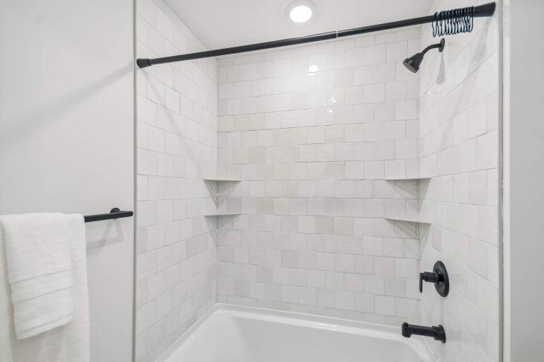 RIT04001004 – Wesley E – 11545 200th Street West 55