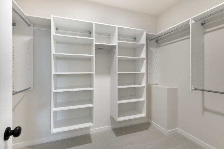 RM01002004 – McKinley R – 11518 202nd Street West 33