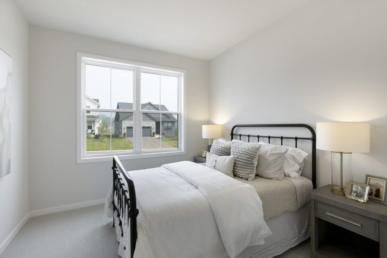 RM01002004 – McKinley R – 11518 202nd Street West 37