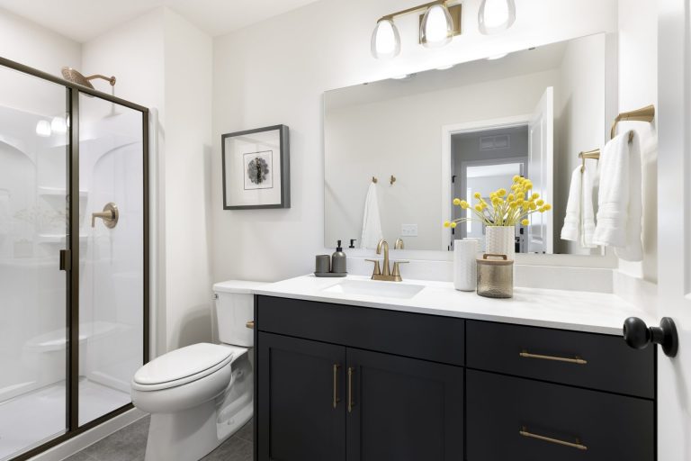 RM01002004 – McKinley R – 11518 202nd Street West 46