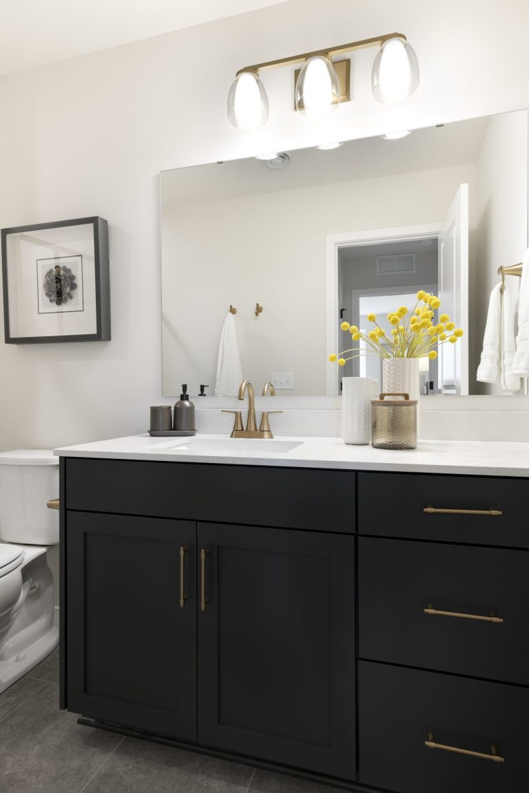 RM01002004 – McKinley R – 11518 202nd Street West 47
