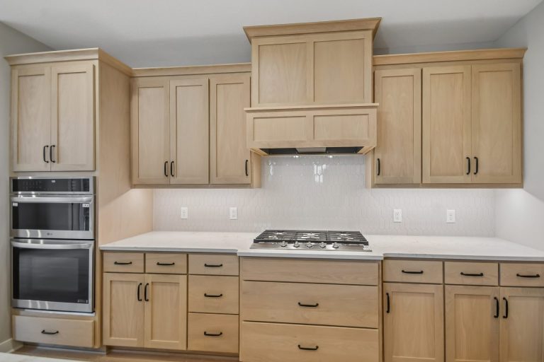 WTR0101 2 – Woodbridge C – 5830 Freeland Bay N 16