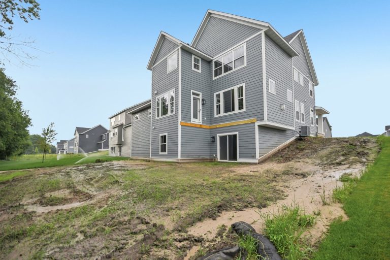 WTR0101 2 – Woodbridge C – 5830 Freeland Bay N 70